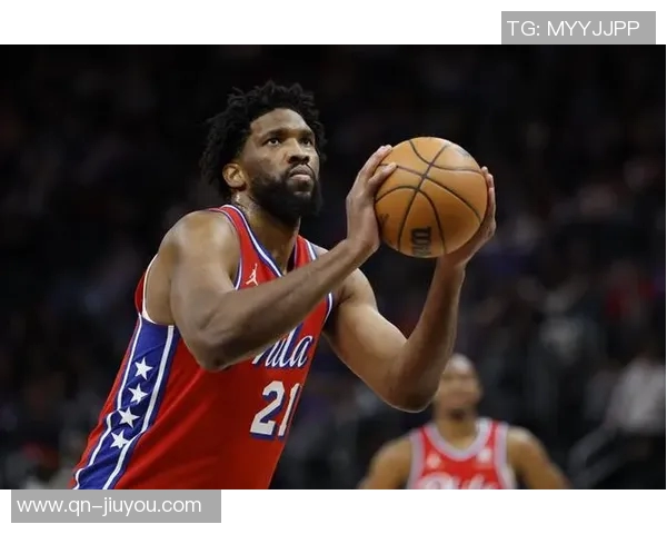 恩比德半场表现抢眼10中6砍下18分助球队争取胜利三分球命中率高达67