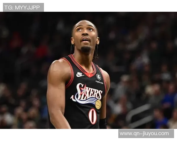 热火全队齐发力半场9人得分5人上双展现团队实力