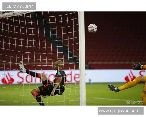 塞梅尼奥精彩表现助球队获胜费迪南德赛后调侃别放走他